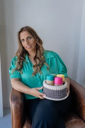 סדנה פרונטלית לסלסלה עם תחתית סרוגה